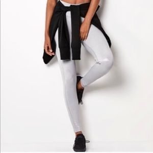 Victoria sport knockout leggings hi rise sparkle